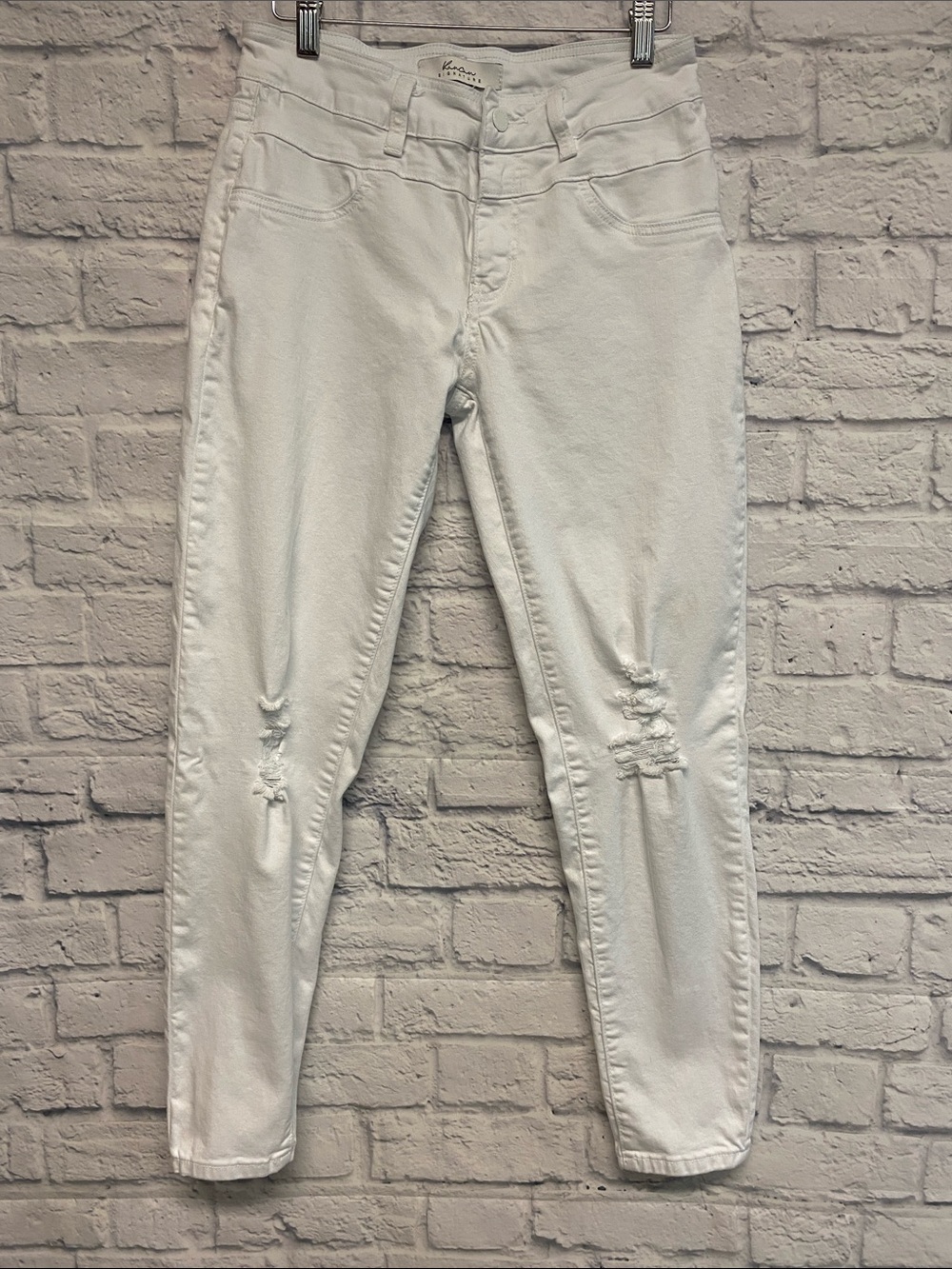 KanCan White Distressed Skinny Jeans Size 28